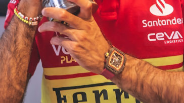 sainz watch