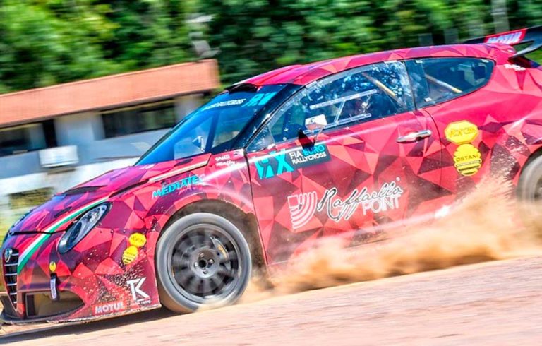 Alfa Romeo Mito RX : une machine de guerre de 250 chevaux pour aller ...