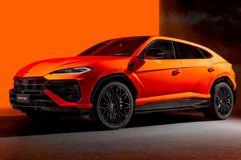 Lamborghini Saves Its 2025 Year With A Single Model ItalPassion lamborghini-saves-its-2025-year-with-a-single-model-italpassion