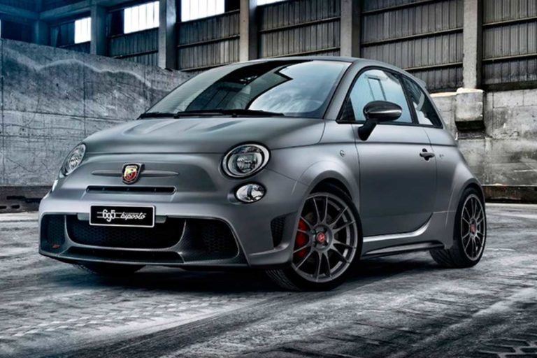 600 Ch Et Une Carrosserie Extr me Pour Cette Abarth 695 Biposto la 600-ch-et-une-carrosserie-extr-me-pour-cette-abarth-695-biposto-la